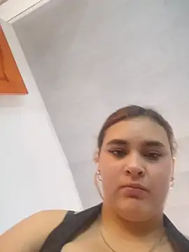 katty 42 online show from May 9, 7:19 pm