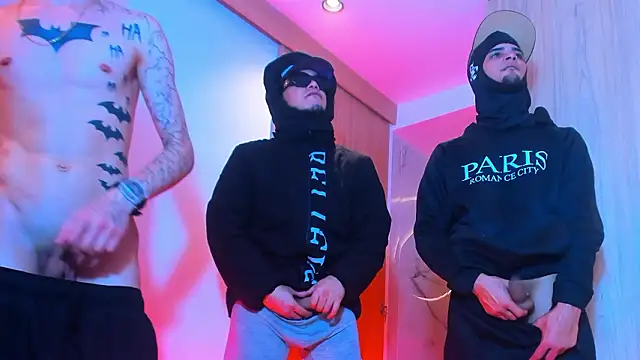 TheBatMansion online show from February 1, 11:31 am