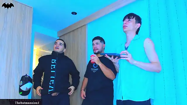 TheBatMansion online show from February 27, 4:34 am