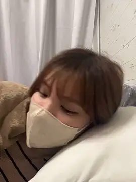  3 mNm 3  online show from February 22, 3:21 pm