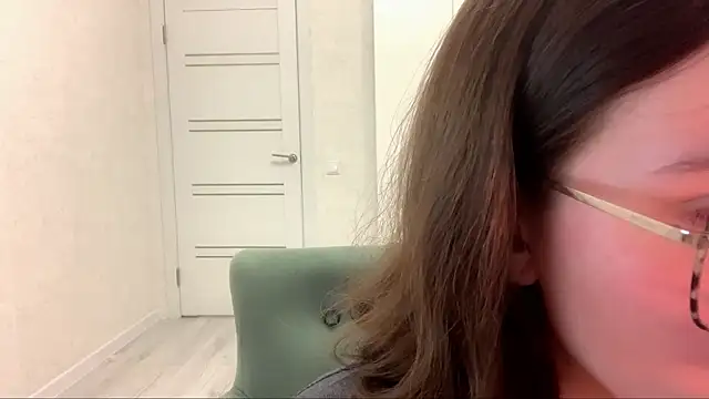 Snapshot of cherishedwish chatting on July 10, 12:26 am cherishedwish online show from July 10, 12:26 am