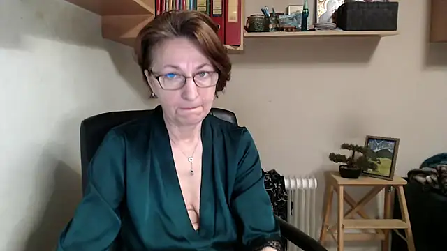 Snapshot of katemodel chatting on May 27, 6:54 am katemodel online show from May 27, 6:54 am