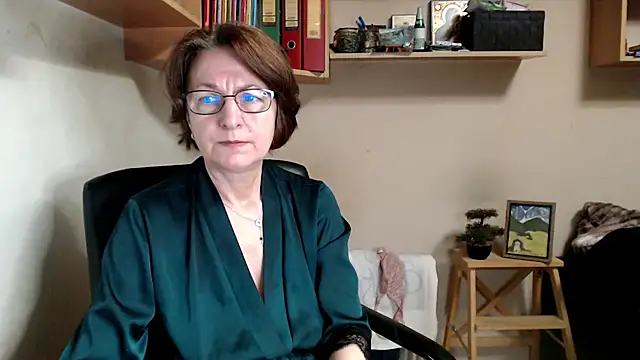 Snapshot of katemodel chatting on July 3, 3:35 am katemodel online show from July 3, 3:35 am