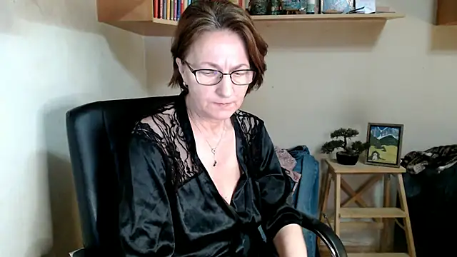 Snapshot of katemodel chatting on July 9, 10:47 pm katemodel online show from July 9, 10:47 pm