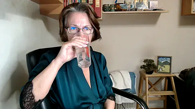 Snapshot of katemodel chatting on July 31, 6:13 am katemodel online show from July 31, 6:13 am