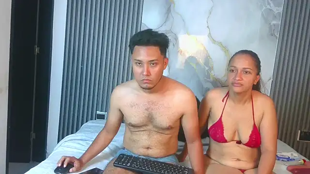 LunandCarlos online show from May 30, 3:31 pm
