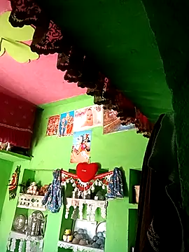 Snapshot of Riyakumari_hot66 chatting on April 24, 6:05 am Riyakumari hot66 online show from April 24, 6:05 am