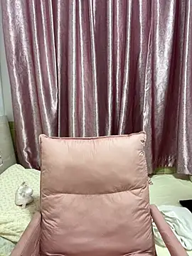 BIGBABYYEYE online show from June 28, 12:55 pm