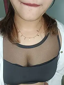Snapshot of SAVITA-STRIP chatting on July 16, 7:20 pm SAVITA-STRIP online show from July 16, 7:20 pm