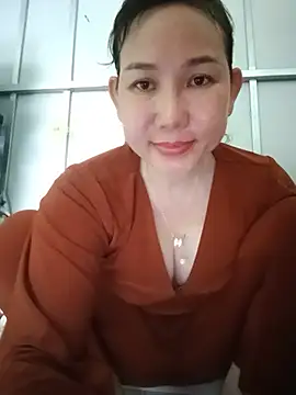Snapshot of Ana-love2026 chatting on May 16, 10:36 am Ana-love2026 online show from May 16, 10:36 am