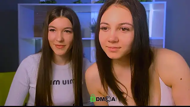 Snapshot of elis_sunny chatting on March 12, 12:44 pm elis sunny online show from March 12, 12:44 pm