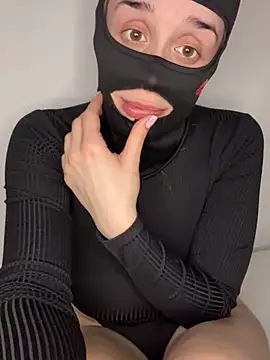 Mishelxxx2 online show from February 3, 10:15 pm