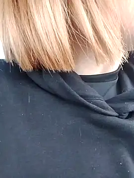 SequereCorTuum online show from February 10, 3:05 pm