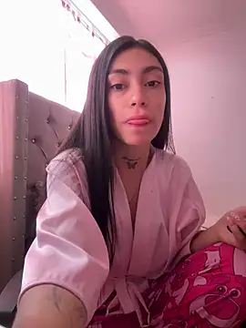 Snapshot of Bonny_Eva chatting on May 17, 3:08 pm Bonny Eva online show from May 17, 3:08 pm
