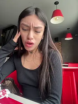 Bonny Eva online show from July 13, 6:22 pm
