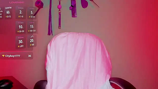 Snapshot of hazz_smith_ chatting on March 16, 5:28 pm hazz smith online show from March 16, 5:28 pm