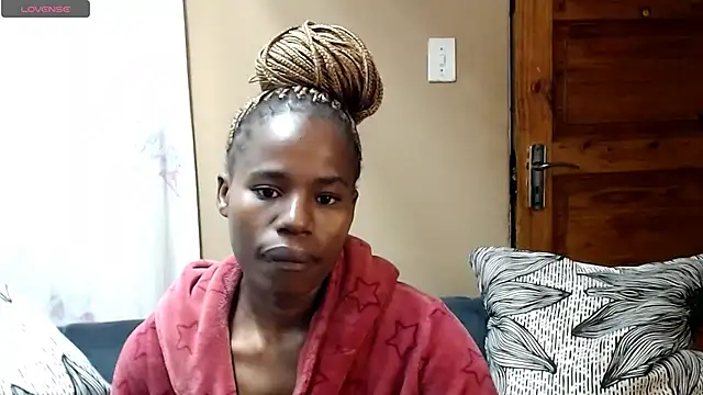 AppleAsss online show from July 11, 8:55 pm