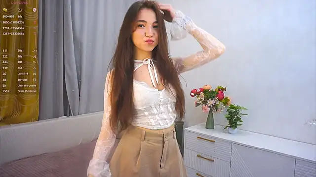 CarlaSpiva online show from February 9, 8:13 pm