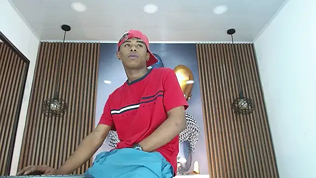 TonnyMarck online show from March 13, 11:50 am