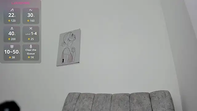 velvetluna  online show from February 7, 10:52 am