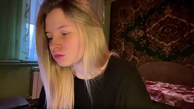 VibeVi online show from February 28, 2:18 pm