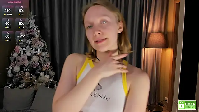 Cutie Ellis online show from June 13, 4:27 pm
