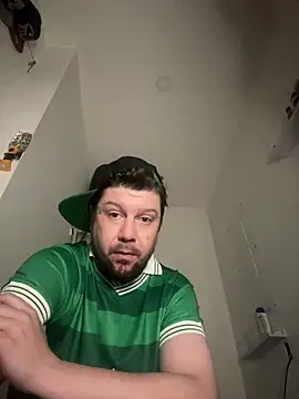 Snapshot of GabEthier chatting on June 19, 2:54 pm GabEthier online show from June 19, 2:54 pm