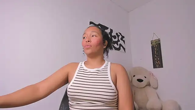 Nia13 online show from April 7, 3:51 am