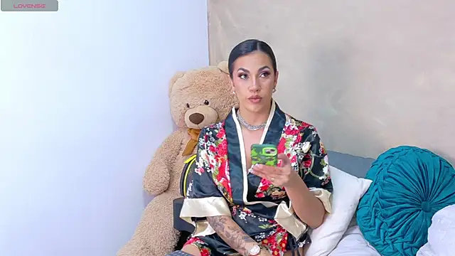 AndiVasquez online show from February 26, 4:11 am