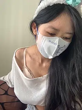 Snapshot of ShouSushi chatting on March 13, 6:09 am ShouSushi online show from March 13, 6:09 am