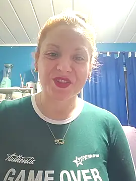 Snapshot of dullsecitalove25 chatting on June 2, 7:32 am dullsecitalove25 online show from June 2, 7:32 am