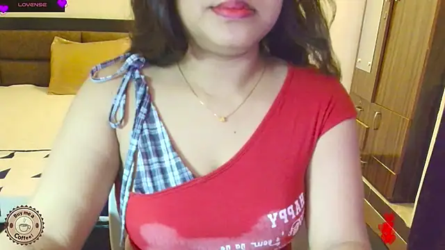 Snapshot of Yara-143 chatting on June 23, 4:27 pm Yara-143 online show from June 23, 4:27 pm