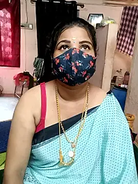 Snapshot of Madhusri_Tamil_Telugu chatting on May 24, 11:04 am Madhusri Tamil Telugu online show from May 24, 11:04 am