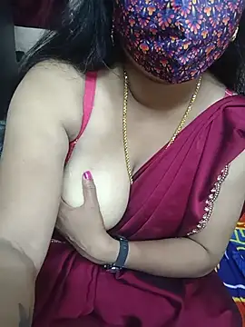 Snapshot of Madhusri_Tamil_Telugu chatting on July 24, 3:54 pm Madhusri Tamil Telugu online show from July 24, 3:54 pm