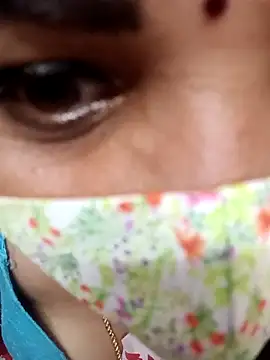 Snapshot of Madhusri_Tamil_Telugu chatting on July 28, 6:20 pm Madhusri Tamil Telugu online show from July 28, 6:20 pm