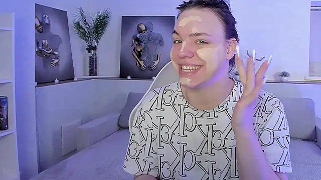 Madison dolly online show from February 3, 2:10 am