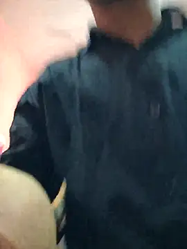 Snapshot of Darkintrovert chatting on February 1, 9:19 am Darkintrovert online show from February 1, 9:19 am