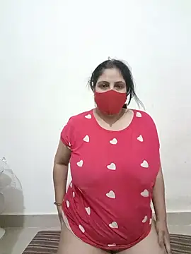 Ruby1hot2 online show from June 4, 5:41 pm