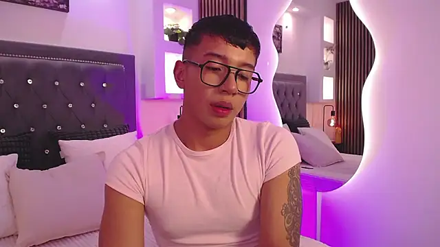 Fancy Vixen online show from February 25, 3:16 am