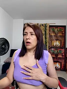 amelie rose   online show from February 26, 7:24 pm