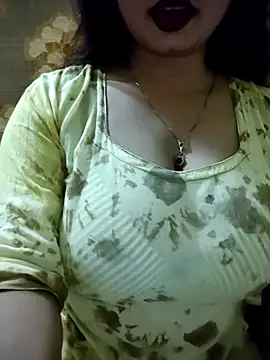 Snapshot of PARI51 chatting on June 23, 8:07 pm PARI51 online show from June 23, 8:07 pm