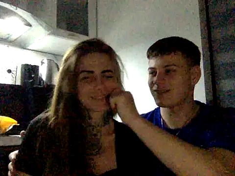 Snapshot of Carlos18loverboyfriend chatting on March 27, 11:48 pm Carlos18loverboyfriend online show from March 27, 11:48 pm