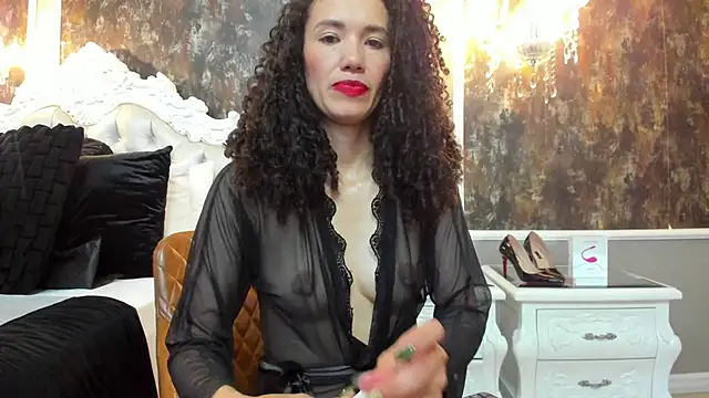 Snapshot of JuliethMilf chatting on May 8, 7:19 pm JuliethMilf online show from May 8, 7:19 pm