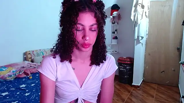  Shanell online show from April 29, 7:31 pm