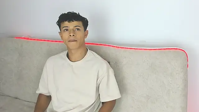 Snapshot of _Alex_Colton chatting on March 14, 10:04 pm Alex Colton online show from March 14, 10:04 pm