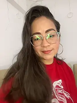 alisbloom online show from February 20, 6:08 pm