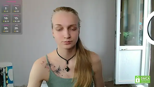 Snapshot of Alex-wer chatting on May 29, 9:51 am Alex-wer online show from May 29, 9:51 am