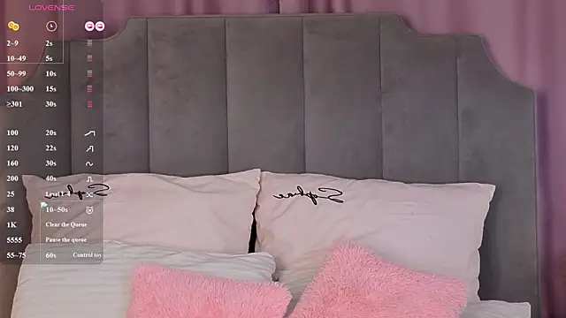 Snapshot of NikkiRyx chatting on June 12, 3:00 pm NikkiRyx online show from June 12, 3:00 pm