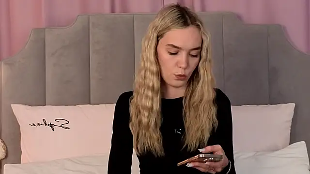 NikkiRyx online show from June 27, 4:01 pm