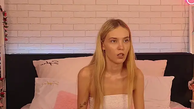 NikkiRyx online show from July 26, 4:03 pm